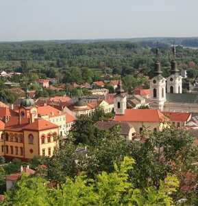 2025/01/images/tour_1798/sremski-karlovci1-large.jpg